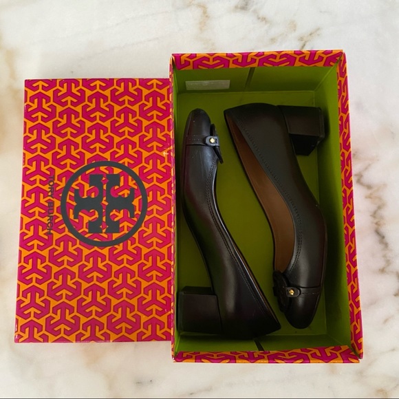 Tory Burch Gabriel Womens Black Pump Size 7.5 - Picture 5 of 6